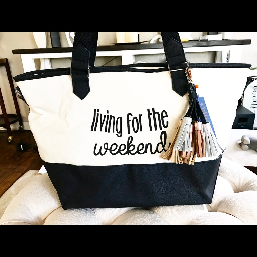 Violet Ray “loving for the weekend” travel bag